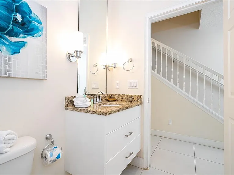 1615 Retreat Cir — Photo 22