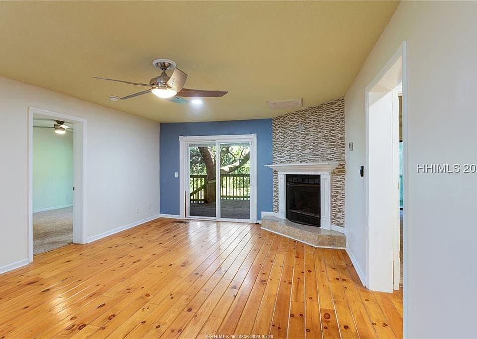 1st image of 50 Yacht Cove Dr