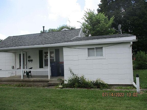 3rd image of 718 Manier Ave