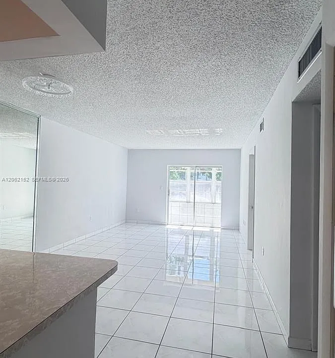 120 Royal Palm Rd #111