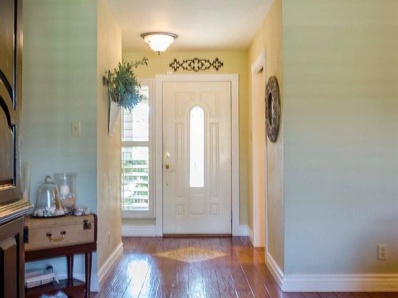 2nd image of 3601 Wilmington Way