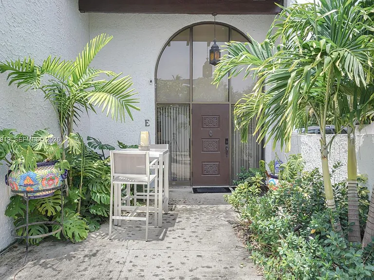 9280 Biscayne Blvd #E — Photo 25