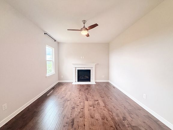 4th image of 8052 Brockman Ln