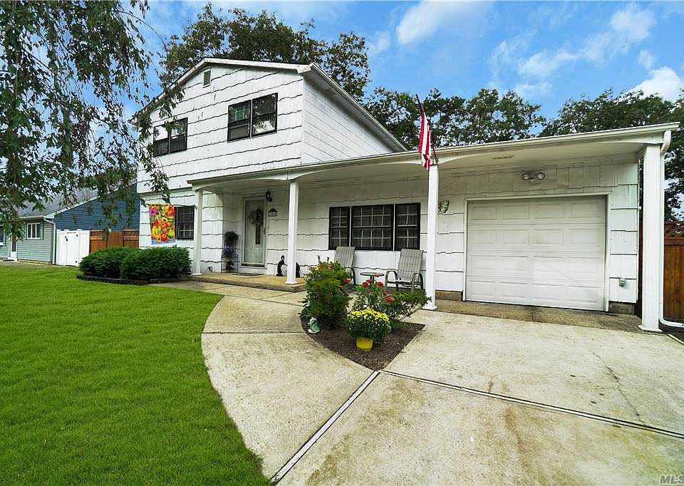 1st image of 154 Cherry Ln