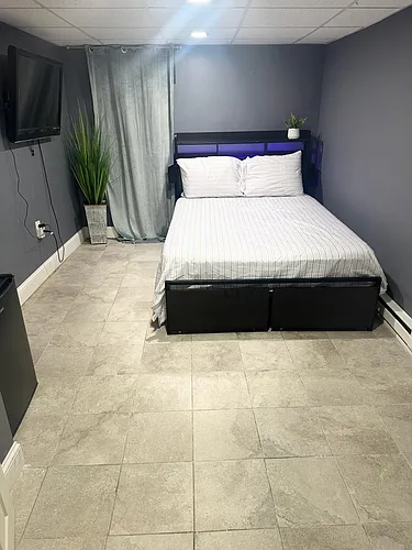 43 Kingston St #1 Photo 1
