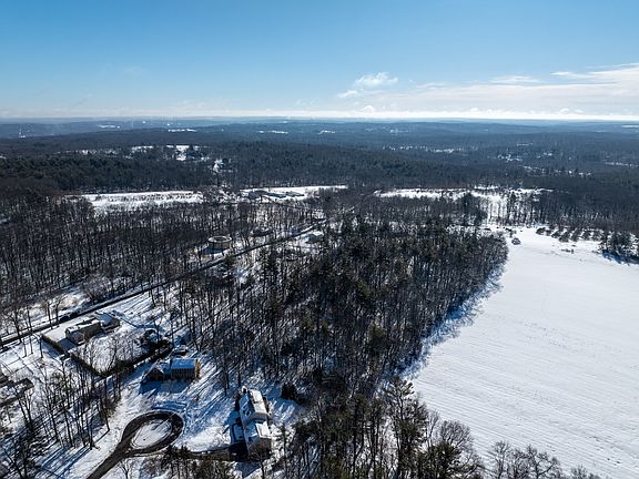 4th image of 82 Dodge Hill Rd