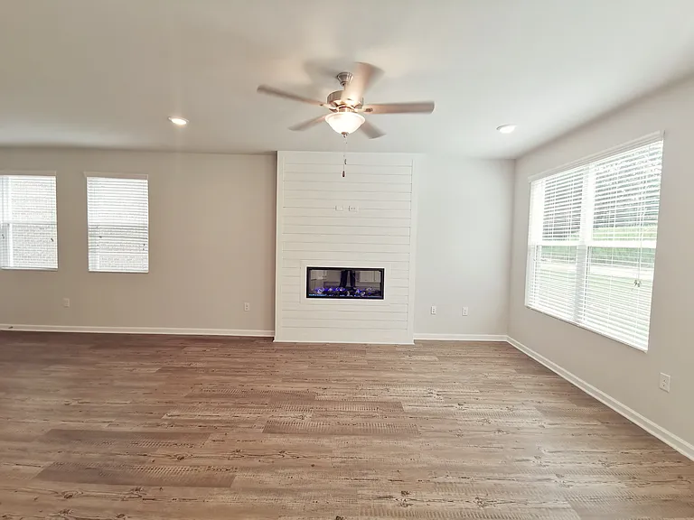 154 Green Love Ln — Photo 12
