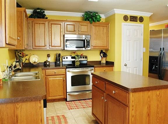 4th image of 1415 Feather Crest Dr
