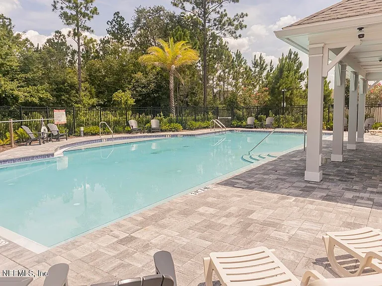10104 Bedford Lakes Ct — Photo 23