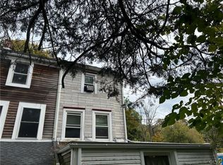 754 Furnace St, Emmaus, PA 18049