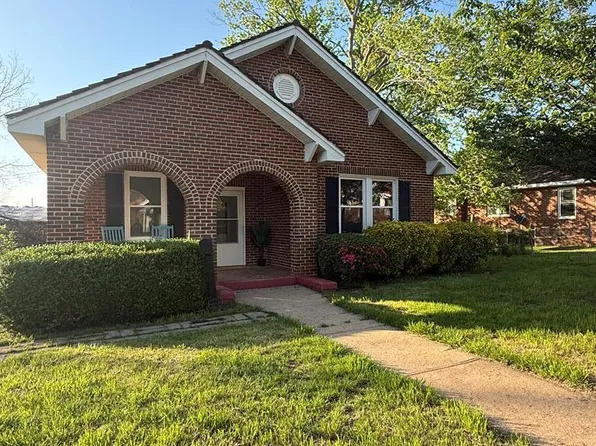 418 Bolt Ave, Greenwood, SC 29646