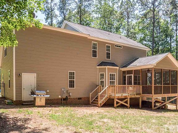 4th image of 69 Shelton Ct