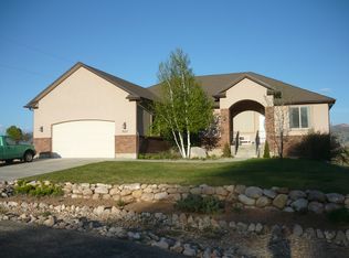 925 S 880 East Cir, New Harmony, UT 84757