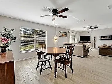 2916 Woodcrest Dr — Photo 5