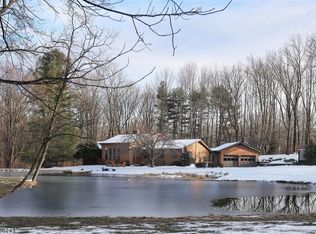 23 Brockden Dr, Mendham, NJ 07945
