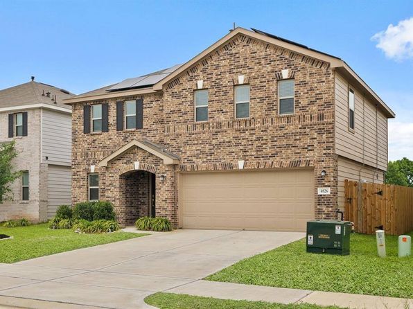 4826 Hickory Deer Ln