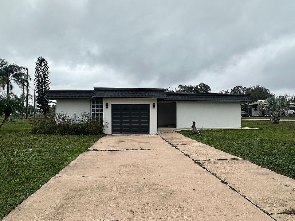 1st image of 25322 Columbia Cir