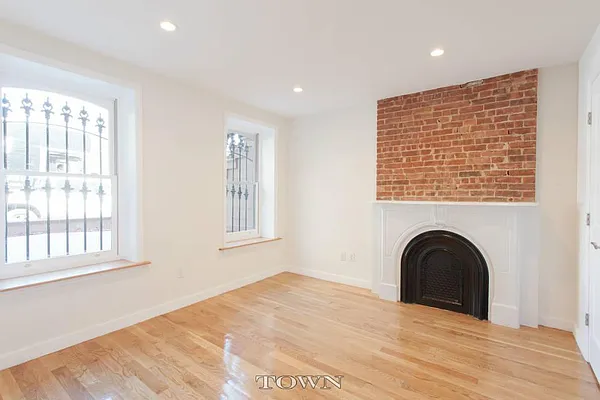 Sold by Town Residential | media 15