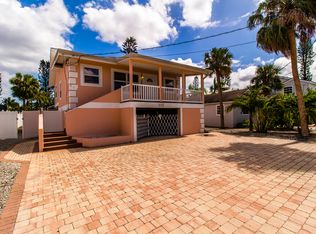 212 Palermo Cir, Fort Myers Beach, FL 33931