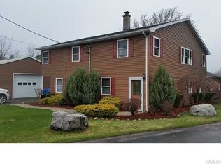 914 Sliker Rd, Pembroke, NY 14036