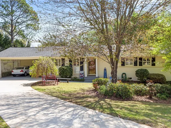 1103 Brownstone Cir, Opelika, AL 36801