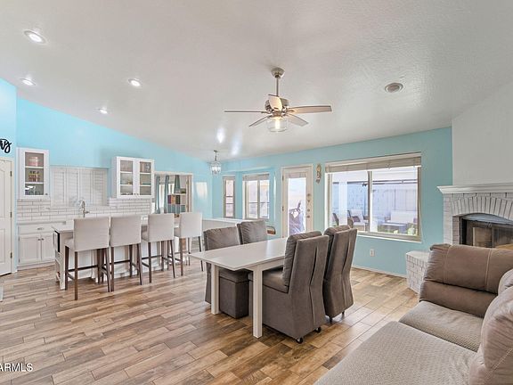 5th image of 823 N HILL Circle