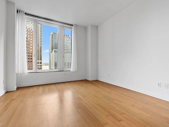 3rd image of 15 William St APT 18C