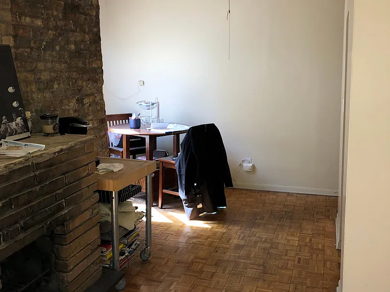 2438 N Clark St #3F — Photo 7