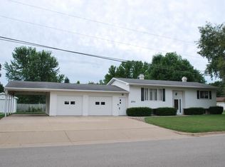 204 McHugh St E, Holmen, WI 54636