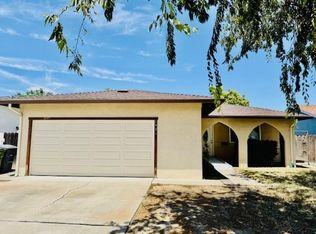 1471 Locust Dr, Tracy, CA 95376