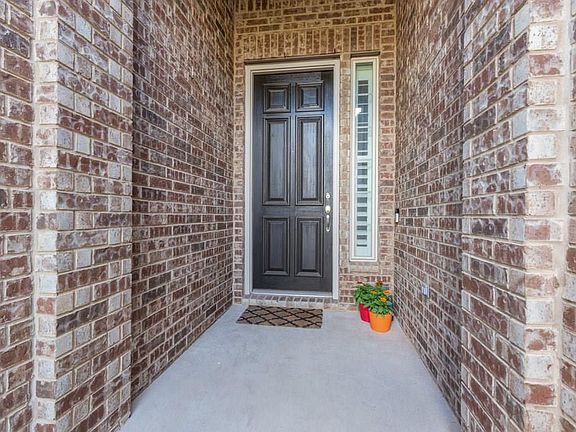 4th image of 2309 Granite Hill Dr