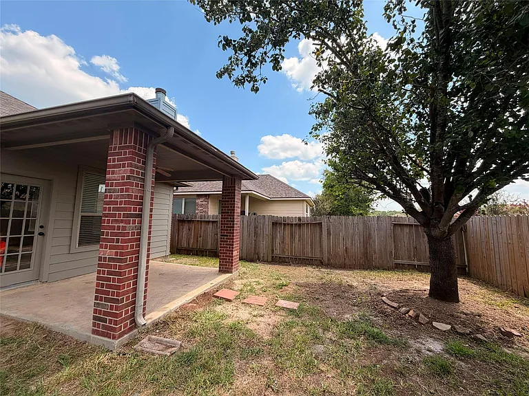 7211 Durango Creek Dr — Photo 6