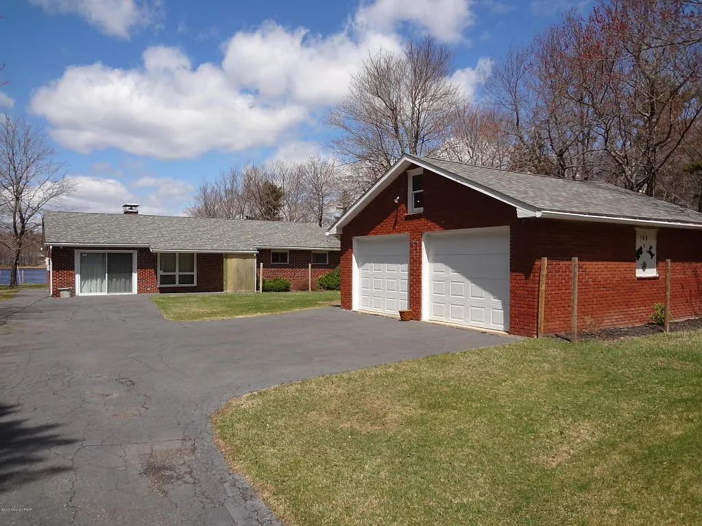 149 Highridge Rd photo 1