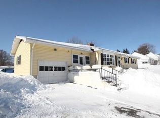 192 Lawrence Rd, Chicopee, MA 01013