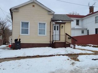 707 W Jefferson St, Bloomington, IL