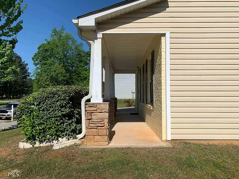 25 Wexford Way — Photo 33