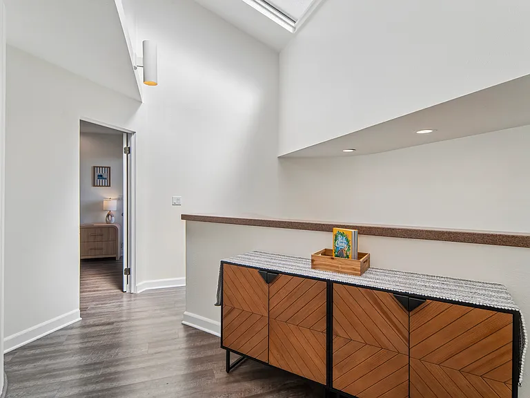 253 Fairview St #253 — Photo 77