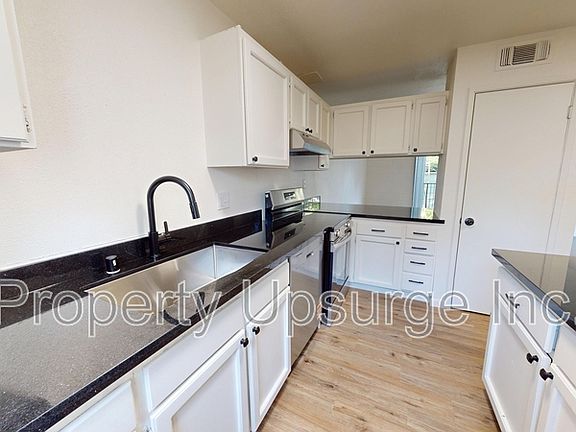 4th image of 1045 California St #9