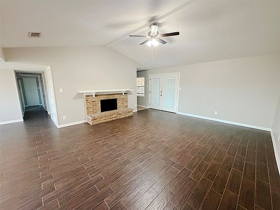 5th image of 8601 Woodside Rd