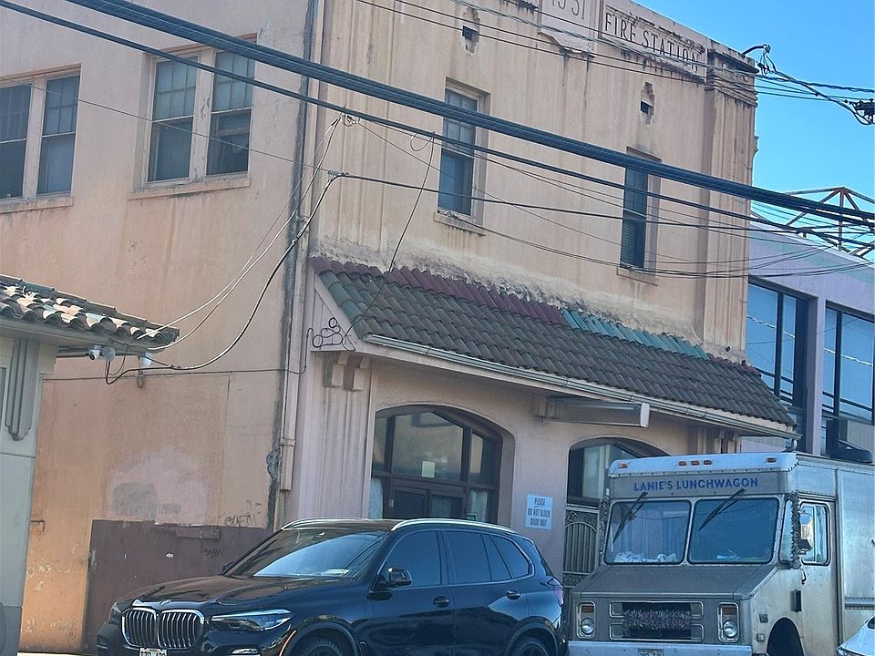 1st image of 94-891 Waipahu St