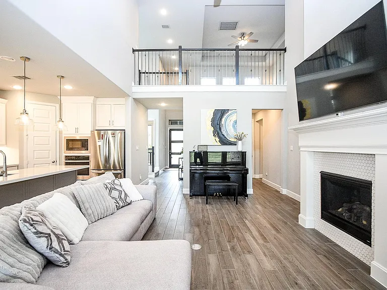 4207 Ana Ridge Ln — Photo 4