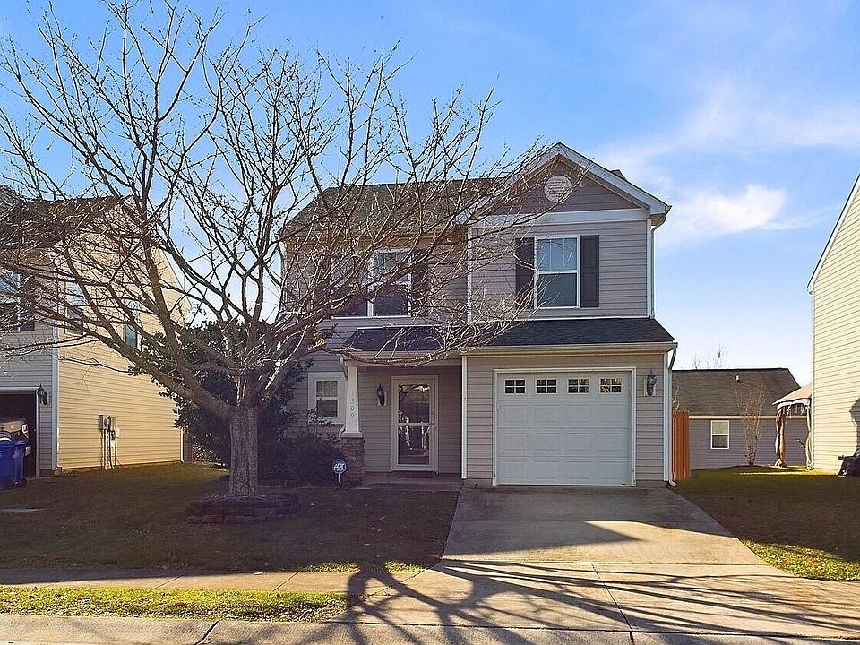 1st image of 1309 Silver Dr