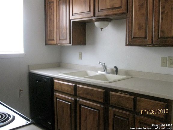 4th image of 314 Vivian Dr