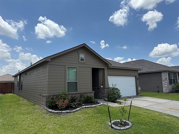 3rd image of 7642 Aiiden Ridge Ln
