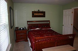 4th image of 225 Buckley Dr