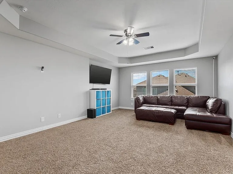 16319 Denise Terrace Dr — Photo 32
