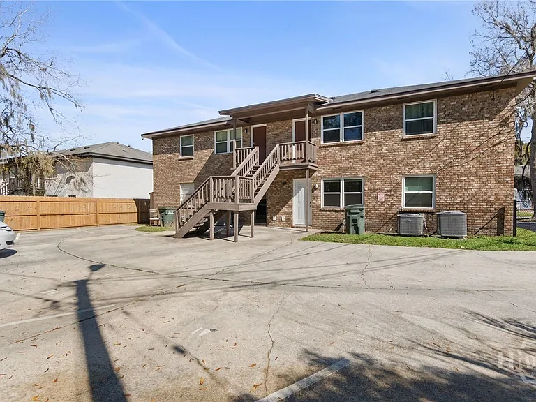 2511 Oak Forest Dr #B — Photo 18