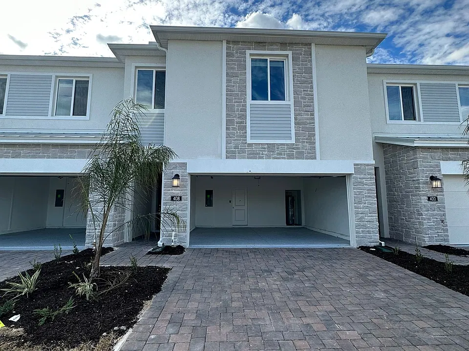 408 Nine Iron Dr