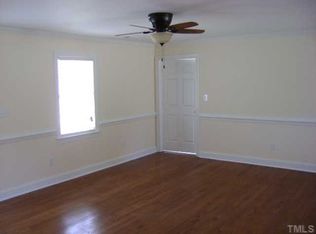 2109 Wire Rd, Bunnlevel, NC 28323