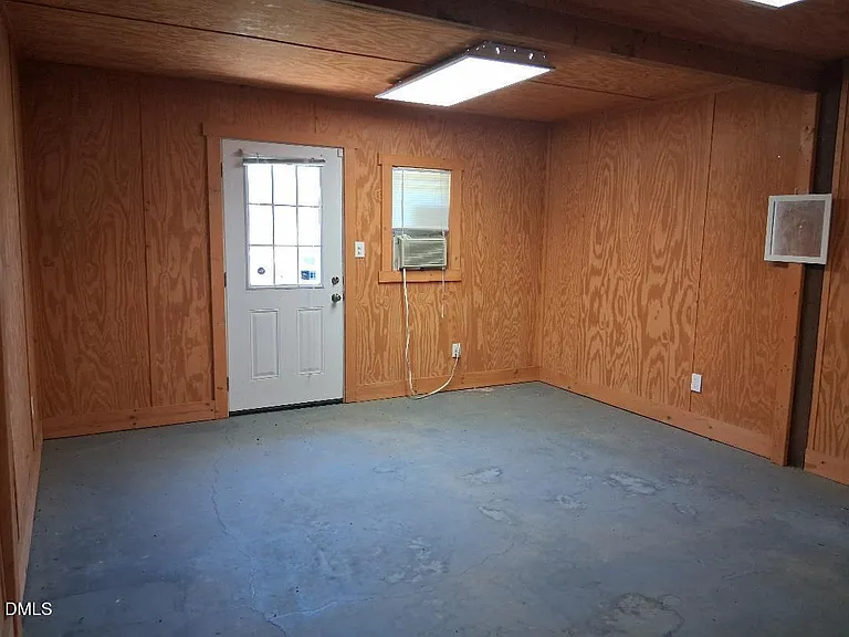 20 Rus Dr — Photo 21